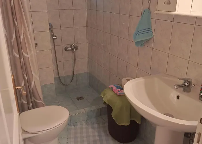 Stefkas Apartment1 *