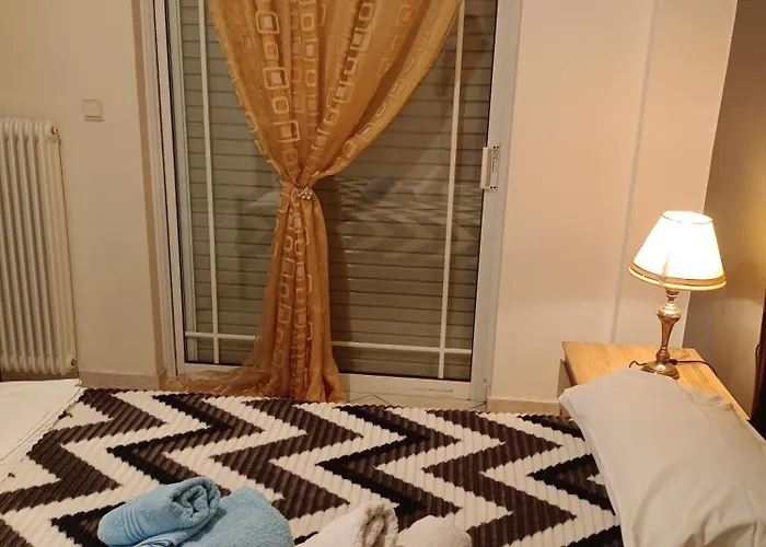 Stefkas Apartment1 * Патра