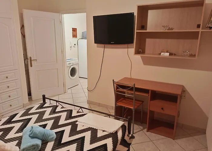 아파트 Stefkas Apartment1 파트라