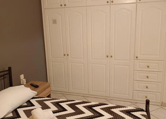 아파트 Stefkas Apartment1 *